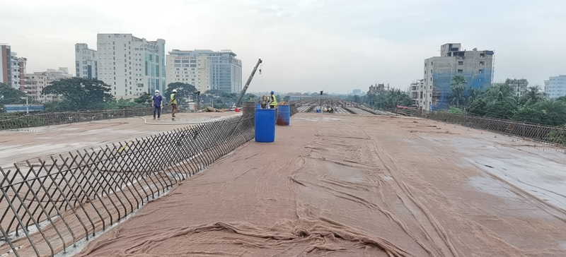 一区段首段桥面板混凝土浇筑-图5.jpg
